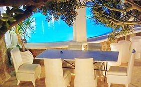 Mykonian Iros Suites&Villas